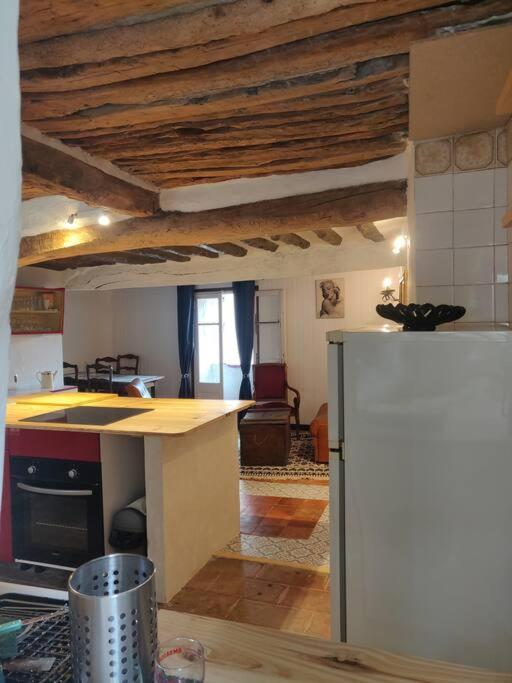 Villa Vilata A Padern Dans Les Corbieres Sauvages Extérieur photo